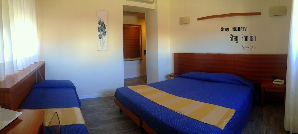 Europa Hotel 3*